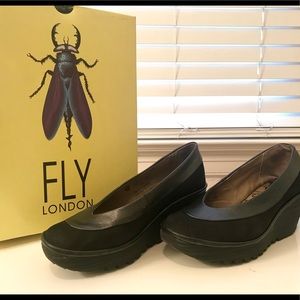 Fly London, Yoko in Black/Graphite, size 6